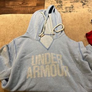 Under Armour Vneck Hoodie